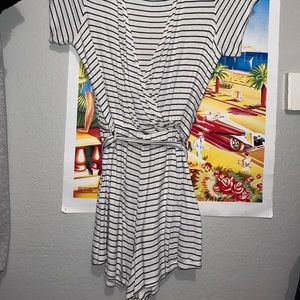 Billabong size M romper